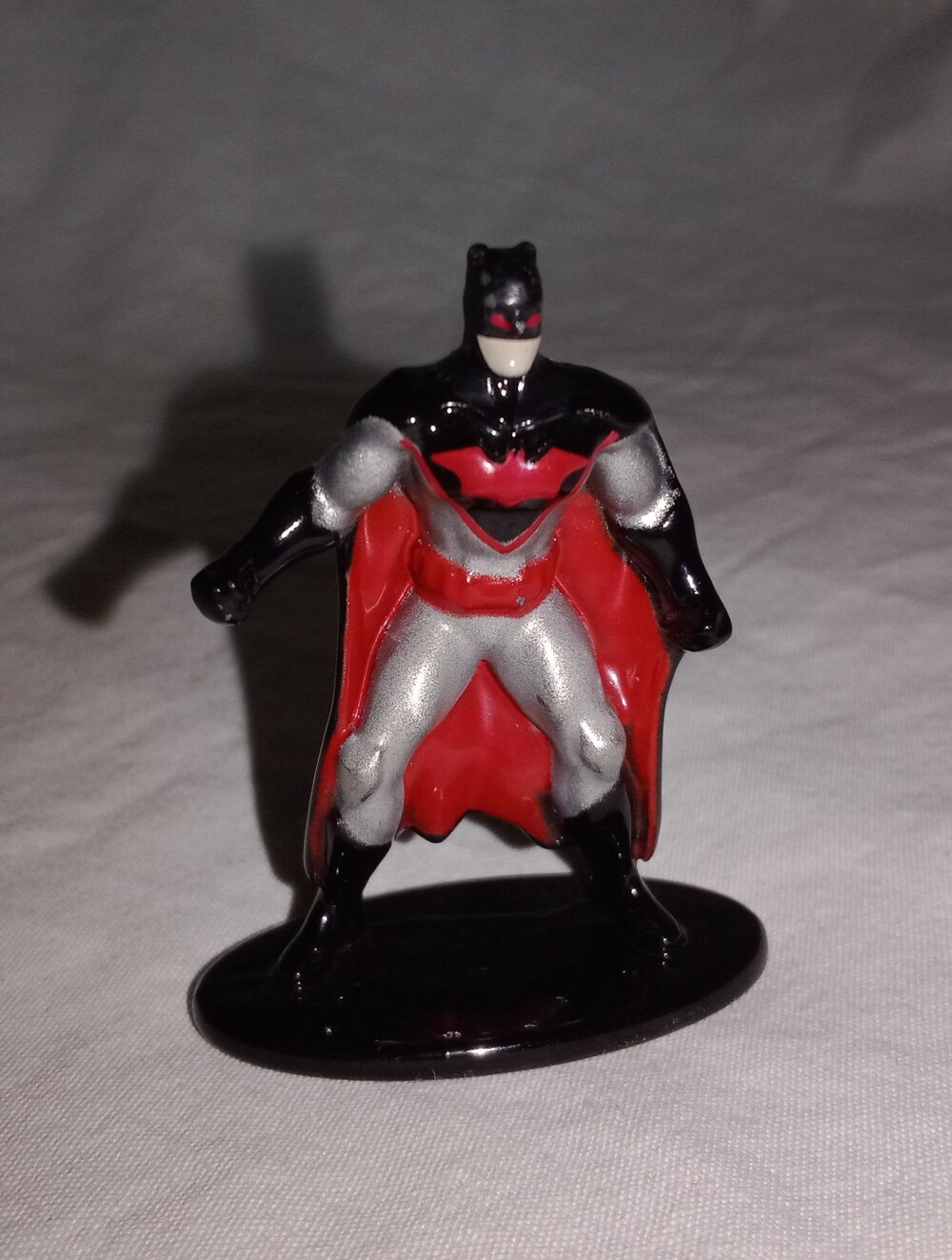 DC Comics Jada Toy Nano Metalfigs Batman Aluminum Cast Figure 1 5/8" Tall